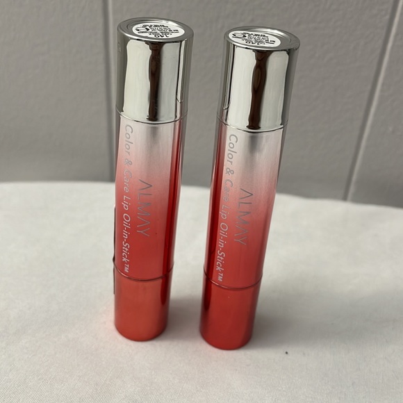 Huge Sale 🎉🎉  2 - Pack ALMAY Color & Care Lip Oil - in- Stick. BNIB - Picture 2 of 3